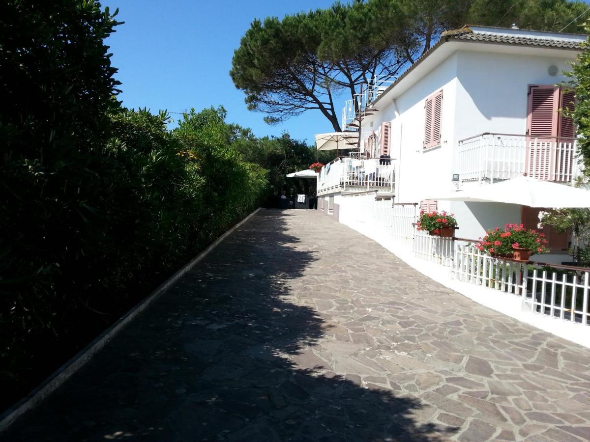 מינטורנו Appartamento In Villa Valentini, Fronte Mare, Giardino E Parcheggio Privato, Wifi, Dotato Di Tutti I Confort, Nel Golfo Di Gaeta מראה חיצוני תמונה