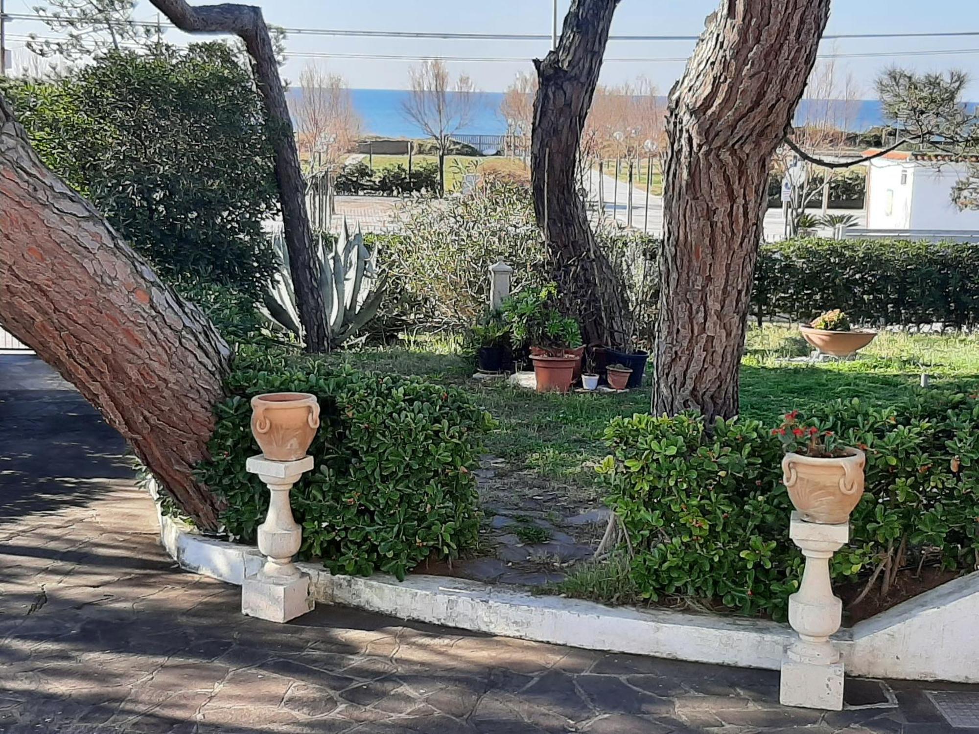 מינטורנו Appartamento In Villa Valentini, Fronte Mare, Giardino E Parcheggio Privato, Wifi, Dotato Di Tutti I Confort, Nel Golfo Di Gaeta מראה חיצוני תמונה