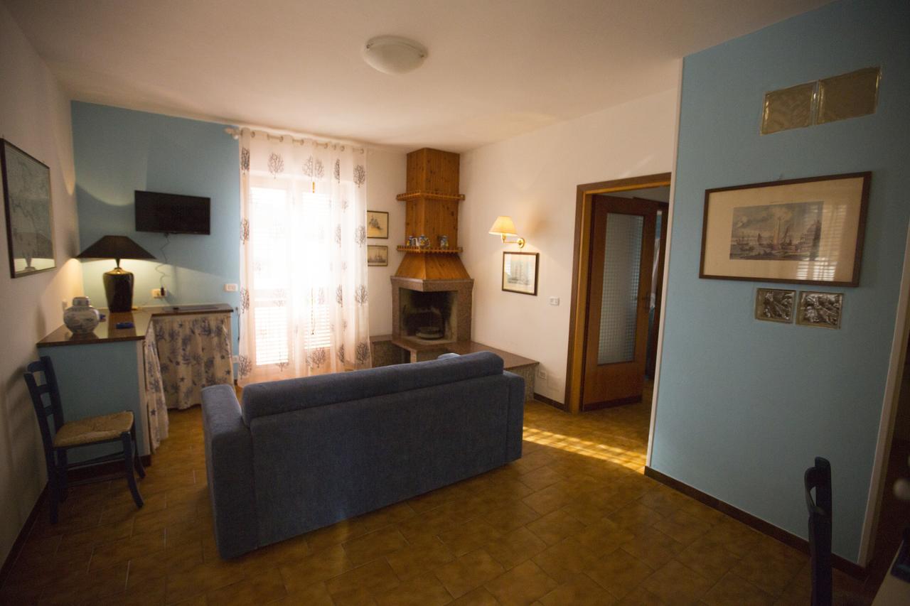 מינטורנו Appartamento In Villa Valentini, Fronte Mare, Giardino E Parcheggio Privato, Wifi, Dotato Di Tutti I Confort, Nel Golfo Di Gaeta מראה חיצוני תמונה